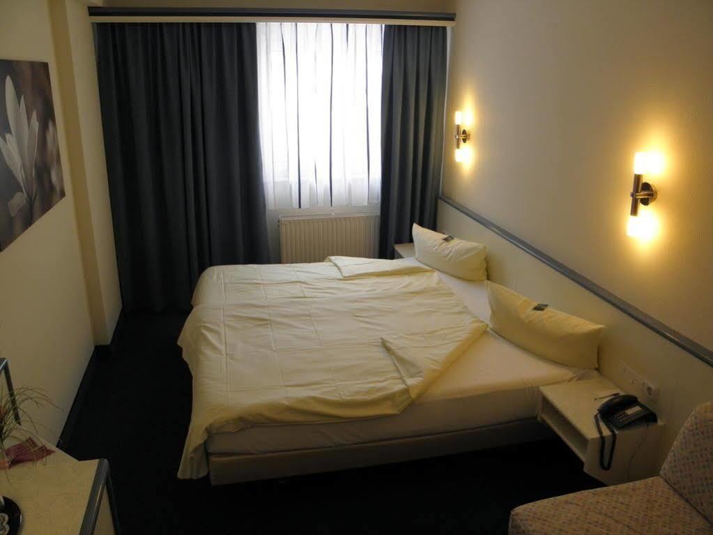 Parkhotel Schotten Εξωτερικό φωτογραφία